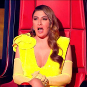 Έλενα Παπαρίζου