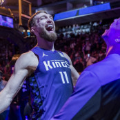 Μάικ Μπράουν