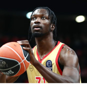 Σάσα Βεζένκοφ