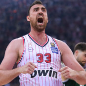 Λούκα Βιλντόζα