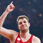 Σάσα Βεζένκοφ