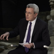 Νίκος Χατζηνικολάου