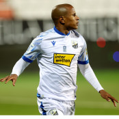 Ματίας Ακούνια