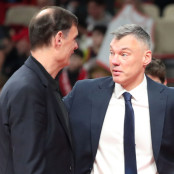 Σάσα Βεζένκοφ