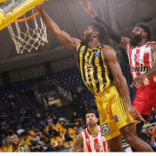 Σακούρ Τζούστον