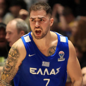 Βασίλης Τολιόπουλος