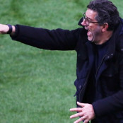 Αζεντίν Ουναΐ