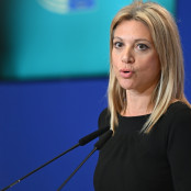 Ζωή Κωνσταντοπούλου