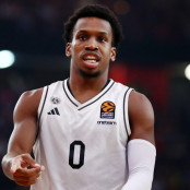 Tι Τζέι Σορτς