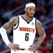 Ρειζόν Τάκερ