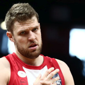 Σάσα Βεζένκοφ