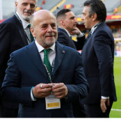 Βασίλης Παπαθεοδώρου