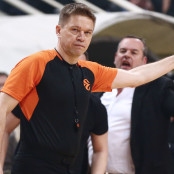 Διαιτητές