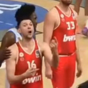 Κώστας Παπανικολάου