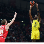 Νάιτζελ Χέιζ Ντέιβις