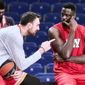 Μουσταφά Φαλ