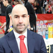 Μάθιου Στραζέλ