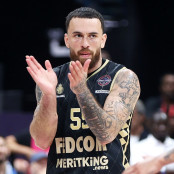 Νταλάνο Μπάντον