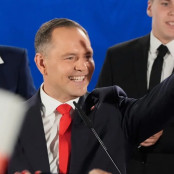 Κάρολ Ναβρότσκι