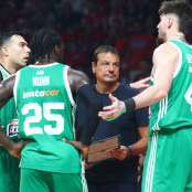 Τζέιμς Νάτζι