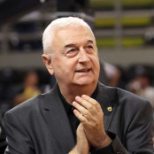 Κάσιους Γουίνστον