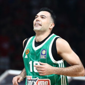 Τζος Γκίντι