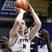 Μαρτίνας Εχόντας