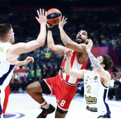 Σεμούς Χαζέρ