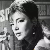 Τζένη Καρέζη