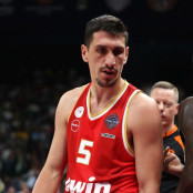 Γιαννούλης Λαρεντζάκης