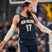 Γιόνας Βαλαντσιούνας