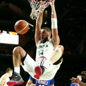 Γιόνας Βαλαντσιούνας