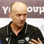 Γιούρι Ζντοβτς