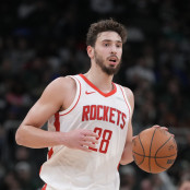 Αλπερέν Σενγκούν