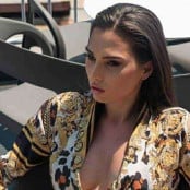 Έλενα Χάρου