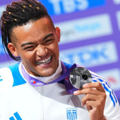 Ελίνα Τζένγκο