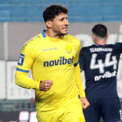 Νίκος Καρέλης