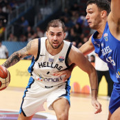 Βασίλης Τολιόπουλος