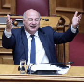 Κώστας Τσιάρας