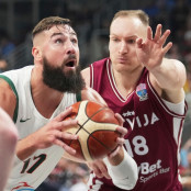 Γιόνας Βαλαντσιούνας