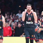 Νίκολα Μιλουτίνοφ