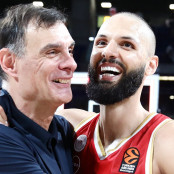 Γιώργος Μπαρτζώκας