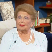 Βέφα Αλεξιάδου