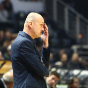 Γιούρι Ζντοβτς