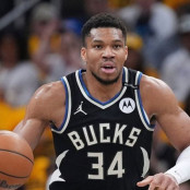 Γιάννης Αντετοκονούνμπο