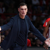 Φρανκ Νιλικινά