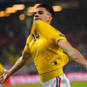 Ιάνις Χάτζι