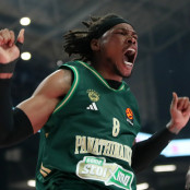 Ρισόν Χολμς