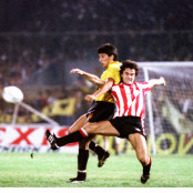 Στέλιος Μανωλάς