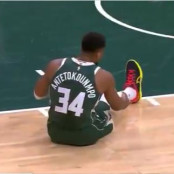 Γιάννης Αντετοκούνμπο